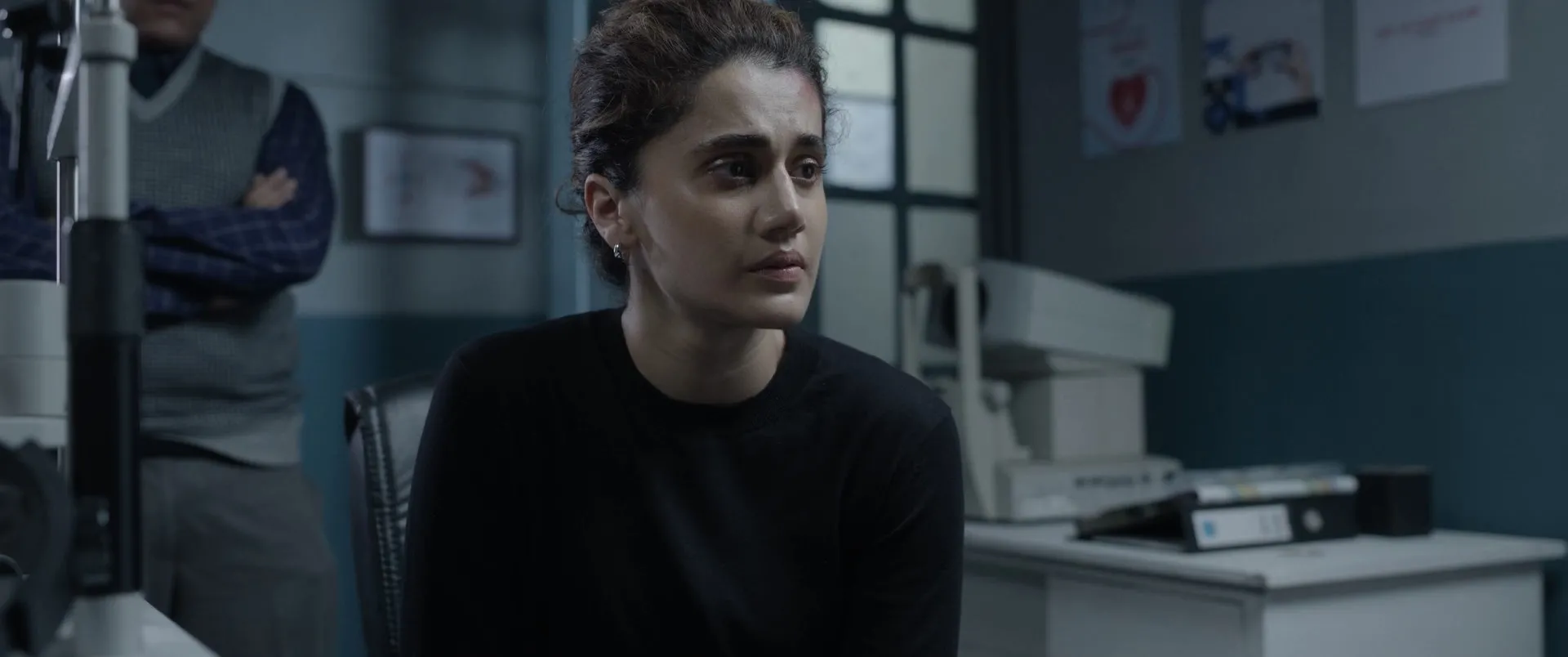 Blurr 2022 Hindi Movie HDRip 720p – 480p Screenshot
